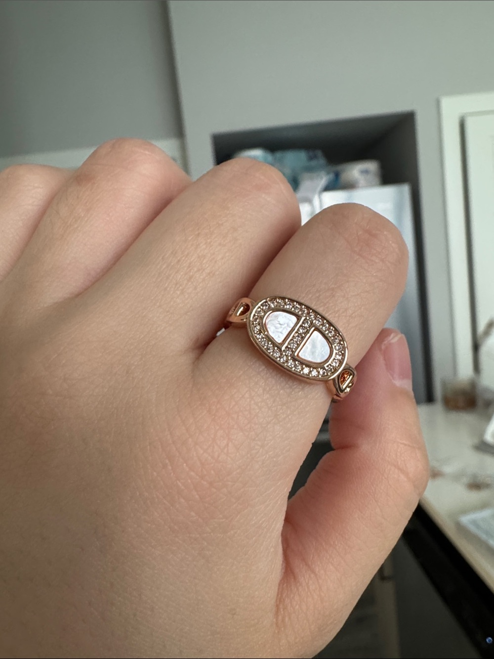H Style Pink Mother of Pearl & Pavé Adjustable Ring – Rose Gold Tone